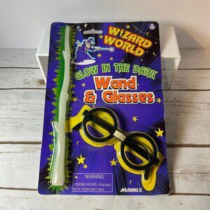 Wizard World Glow In The Dark Wand & Glasses Vintage Harry Potter Inspired Toy S